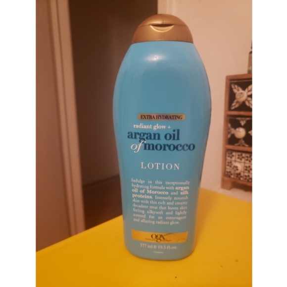 OGX brand extra hydration lotion - Picture 2 of 3